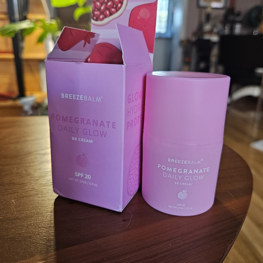 NIB Breezebalm BB cream - vanilla